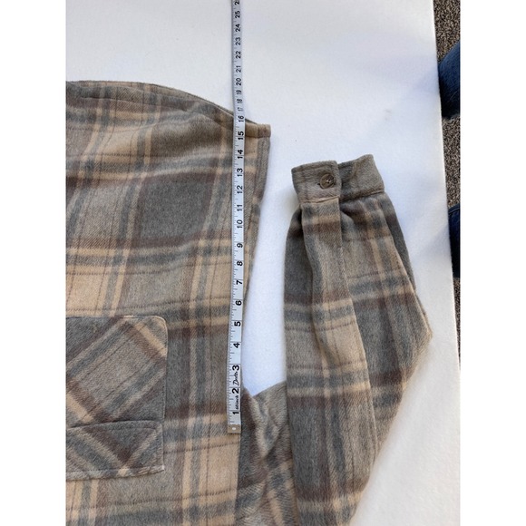 Thread & Supply Grey Tan Plaid Flannel Shacket XL Oversized Button Up Jacket - Picture 8 of 10